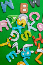 Cargar imagen en el visor de la galería, Abecedario magnético