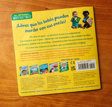 Cargar imagen en el visor de la galería, Libros indestructibles