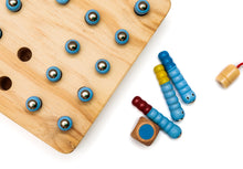 Cargar imagen en el visor de la galería, Memoria de gusanitos