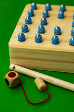 Cargar imagen en el visor de la galería, Memoria de gusanitos