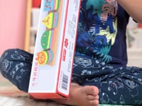 Cargar y reproducir el video en el visor de la galería, Apilable de Figuras